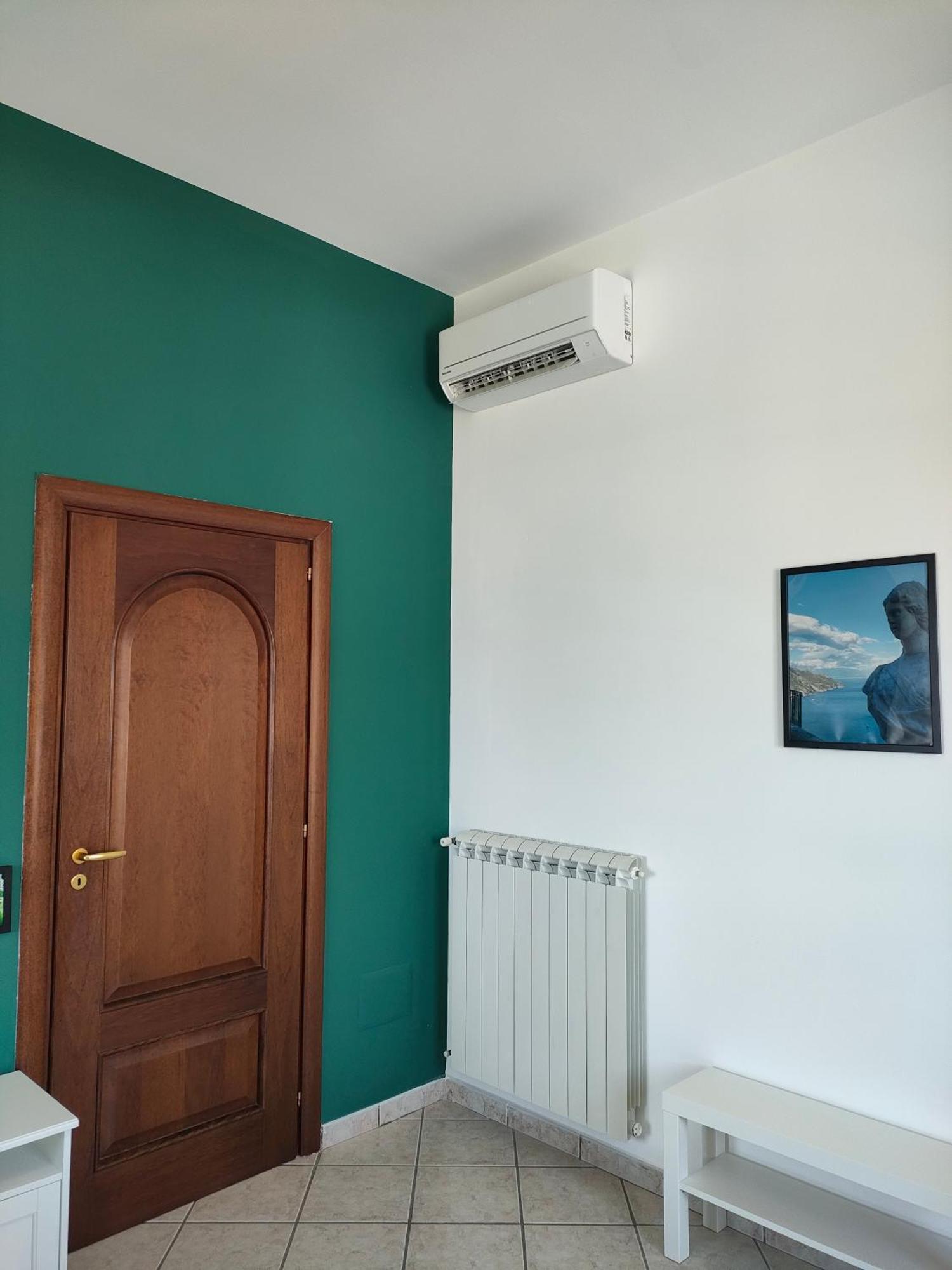 Lilla Housing Apartman Castellammare di Stabia Kültér fotó